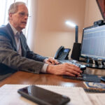 MODERATION: Ronald W. Kent Jr., president of Spinnaker Asset Management, recommends that less than 2% of a retail investor’s portfolio should go to ­cryptocurrency. / PBN PHOTO/ MICHAEL SALERNO