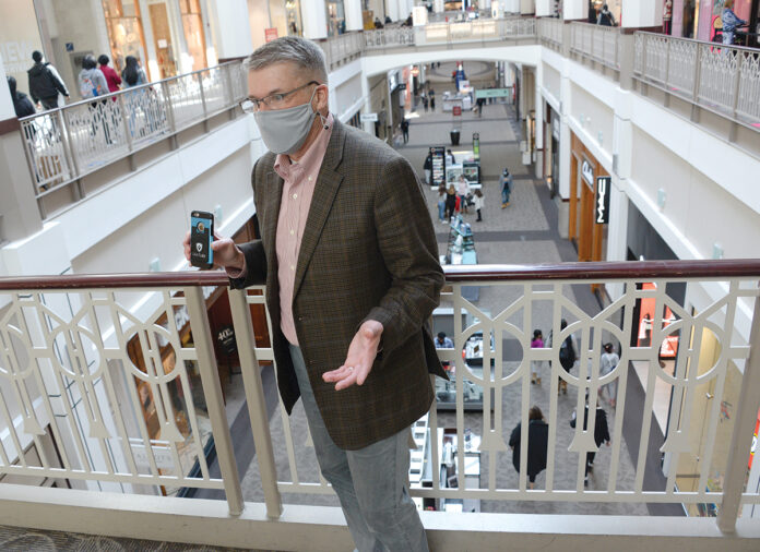 SAFETY FIRST: Mark Dunbar, general manager of the Providence Place mall in Providence, says safety is the mall’s No. 1 priority and touts a 24/7 camera system and a cellphone app that lets mall-goers communicate with security. / PBN PHOTO/ELIZABETH GRAHAM