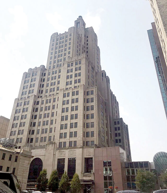 NEW LIFE? After sitting vacant for nine years, Providence’s “Superman” building would be revived for residential and other uses under a $220 million plan that still needs some city ­approvals. / PBN FILE PHOTO/CHRIS BERGENHEIM