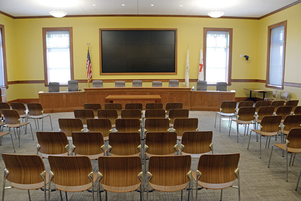 GATHERING PLACE: North Kingstown Town Hall’s second floor was refurbished to contain a state-of-the-art Town Council chambers to hold various town meetings. / PBN PHOTO/ELIZABETH GRAHAM